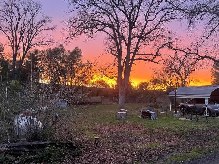 Sierra Sunset Cottage -Yosemite Area Vacation Cottage Авани Экстерьер фото